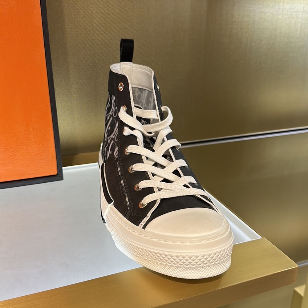 🚨 CHRISTIAN DIOR HIGH TOP SNEAKERS Black and White Dior Oblique Canvas 🚨👟 - Picture 4 of 11
